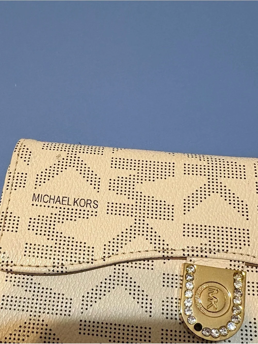 Michael Kors Beige Gold-Accent Wristlet phone wallet